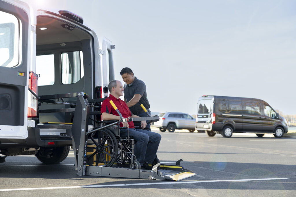ADA vehicle lift