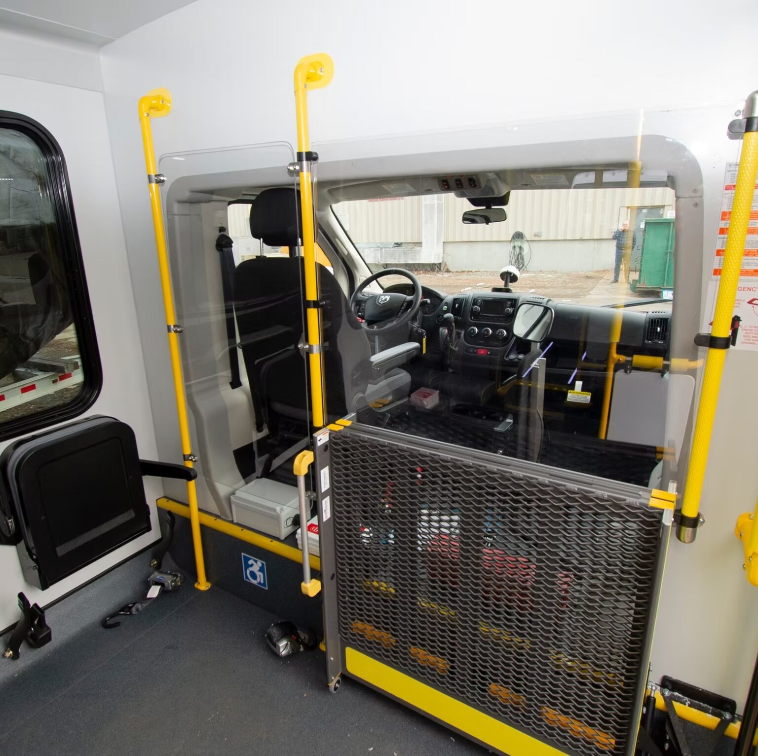 Model 1 | Frontrunner Bus